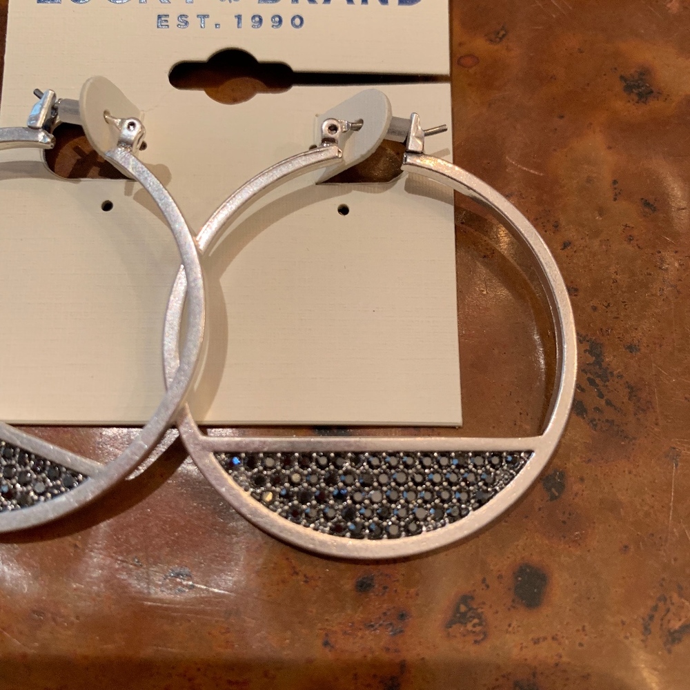 NWT Lucky Brand Silver Pave Hoops - Picture 4 of 5